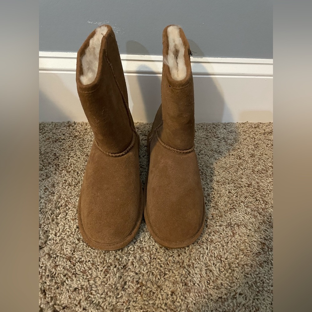 Bear Paw Fur Inside Boots